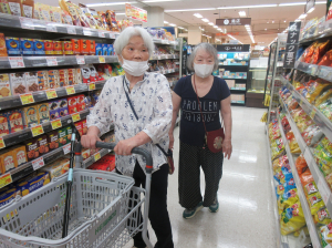 プライムハイツ春江デイサービス「アミへ買い物へ」
